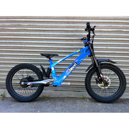 Revi 20 Electric Kids Bike £1099 Revi 20 Electric Kids Bike £1099